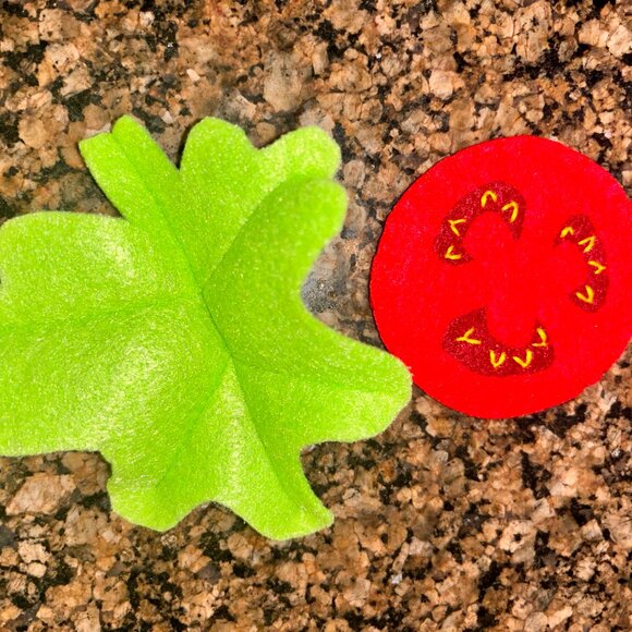PLAY FOOD - FELT -- LUNCH ITEMS - Picture 4 of 8